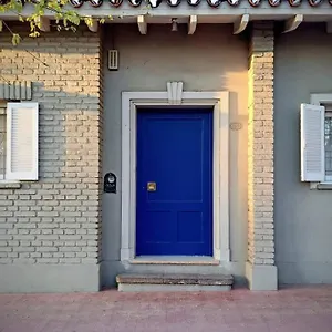 La Casa De La Puerta Azul Villa